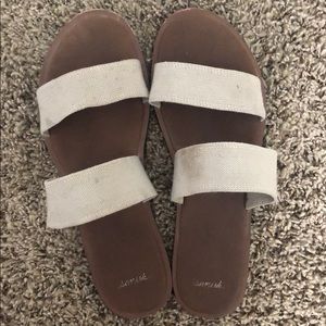Sanuk sandals